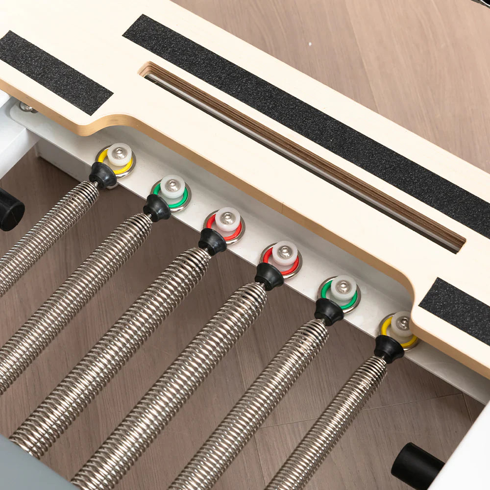 Foldable Aluminum Reformer Pilates Bed with 6-Spring Resistance & PU Leather Cushion